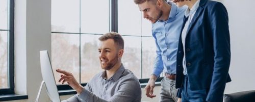 Free Photo _ Group of business people working in office